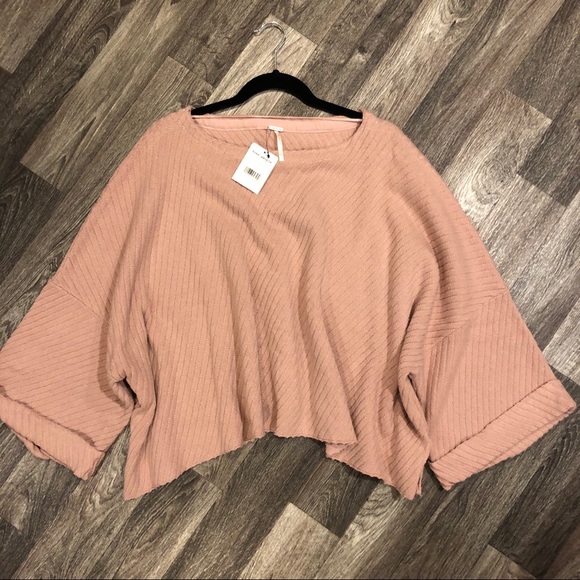 NWT Free People I Can’t Wait Dusty Rose Cropped Oversized Sweater - Picture 4 of 7
